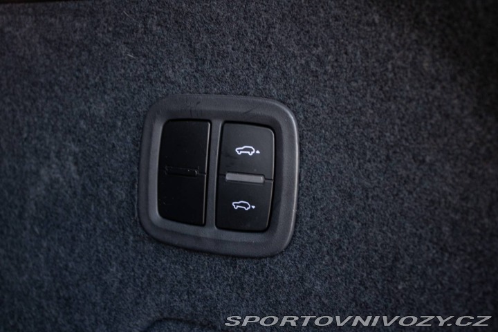 Porsche Cayenne S 4x4 324kW PDLS+/PANO/3 2018