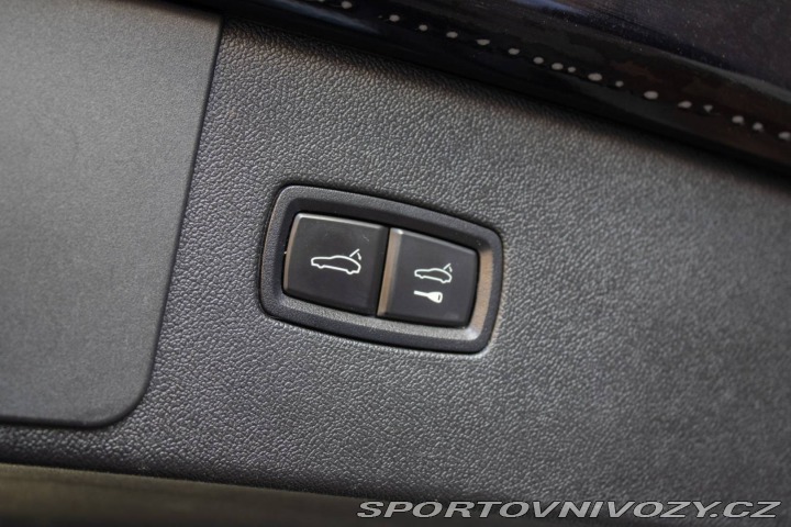 Porsche Cayenne S 4x4 324kW PDLS+/PANO/3 2018