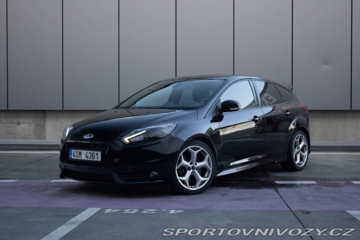 Ford Focus ST 2.0 EcoBoost SCTi ST R 2013