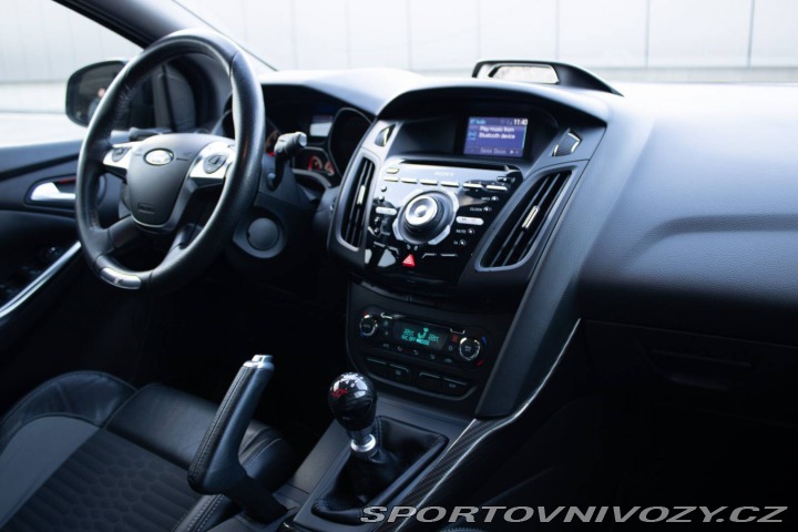 Ford Focus ST 2.0 EcoBoost SCTi ST R 2013