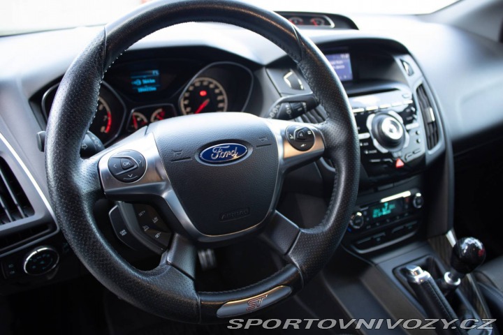 Ford Focus ST 2.0 EcoBoost SCTi ST R 2013