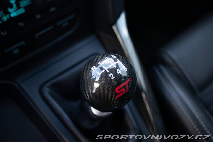 Ford Focus ST 2.0 EcoBoost SCTi ST R 2013