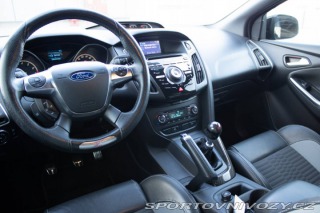 Ford Focus ST 2.0 EcoBoost SCTi ST R 2013