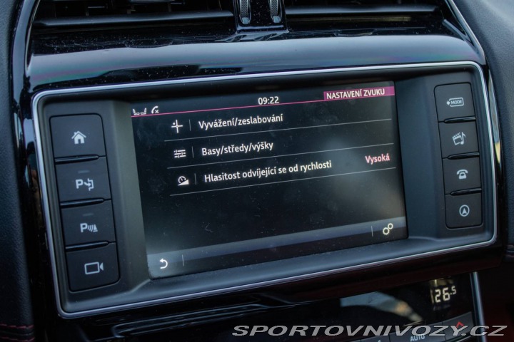 Jaguar XE 2.0 14D 180k R-Sport / A 2016