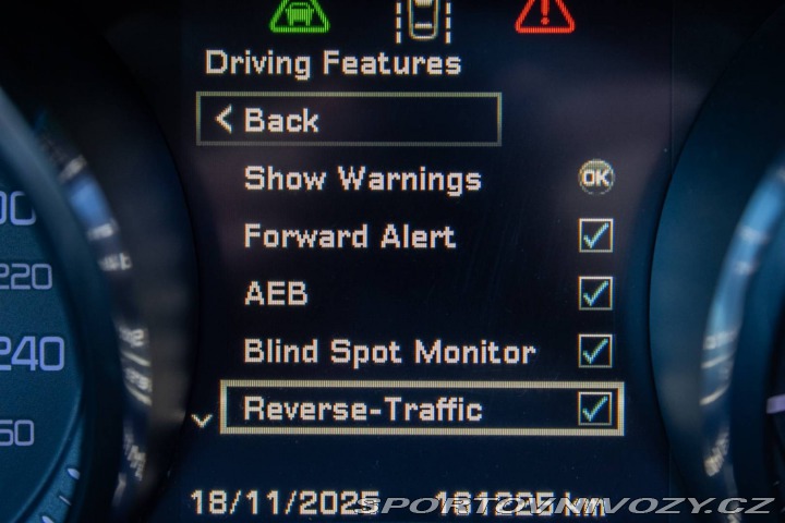 Jaguar XE 2.0 14D 180k R-Sport / A 2016