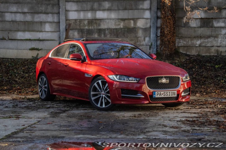 Jaguar XE 2.0 14D 180k R-Sport / A 2016