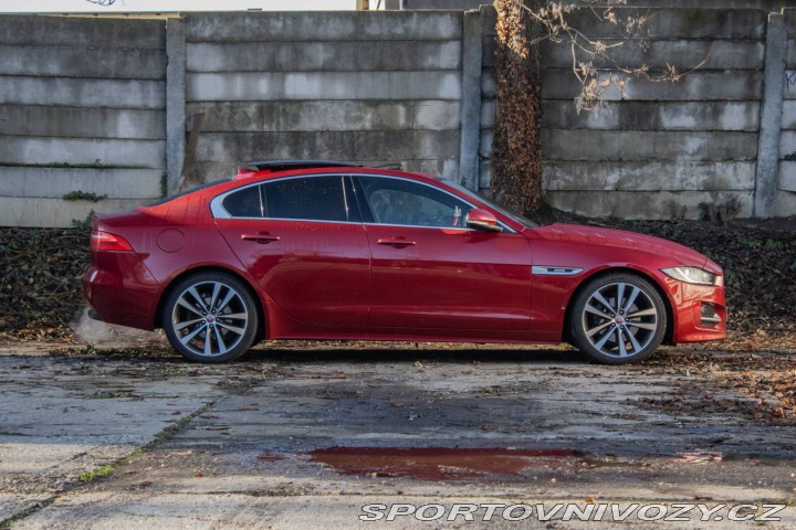 Jaguar XE 2.0 14D 180k R-Sport / A 2016