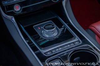 Jaguar XE 2.0 14D 180k R-Sport / A 2016