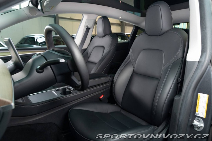 Tesla Model Y Long Range Dual Motor 2022