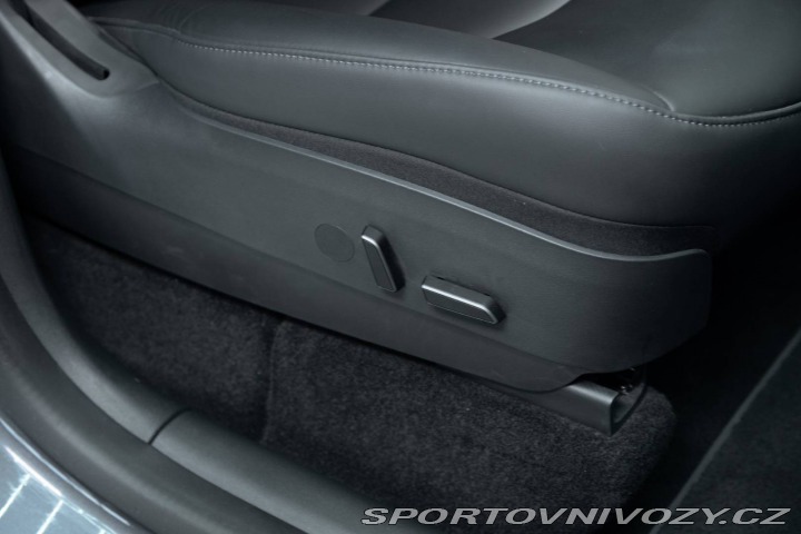 Tesla Model Y Long Range Dual Motor 2022