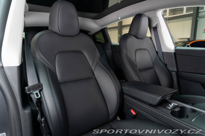 Tesla Model Y Long Range Dual Motor 2022