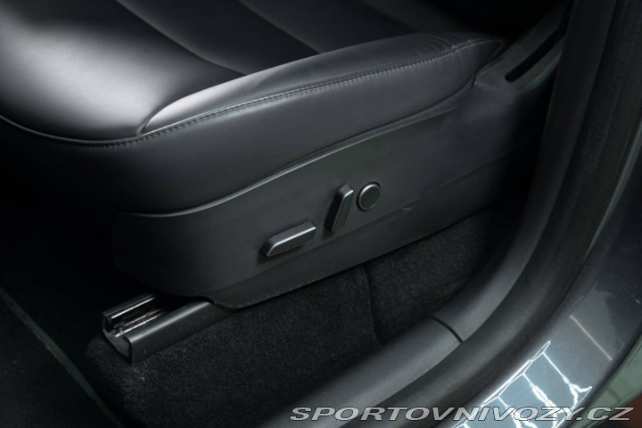 Tesla Model Y Long Range Dual Motor 2022