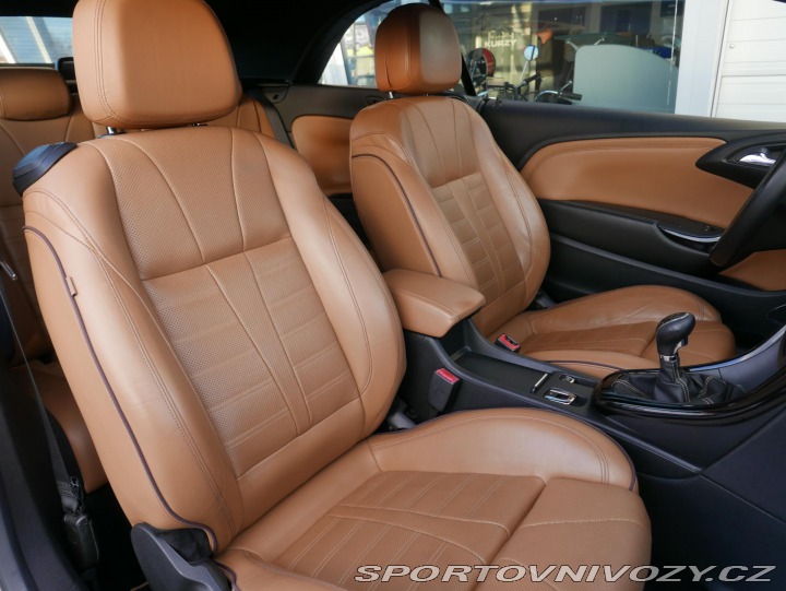 Opel Cascada 1,4 Turbo Cosmo REZERVACE 2013