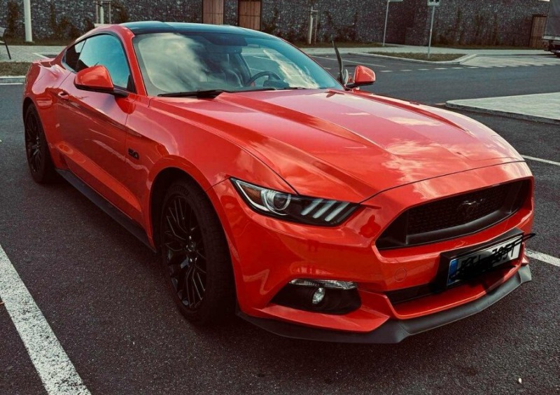 Ford Mustang EU Manuál 5.0