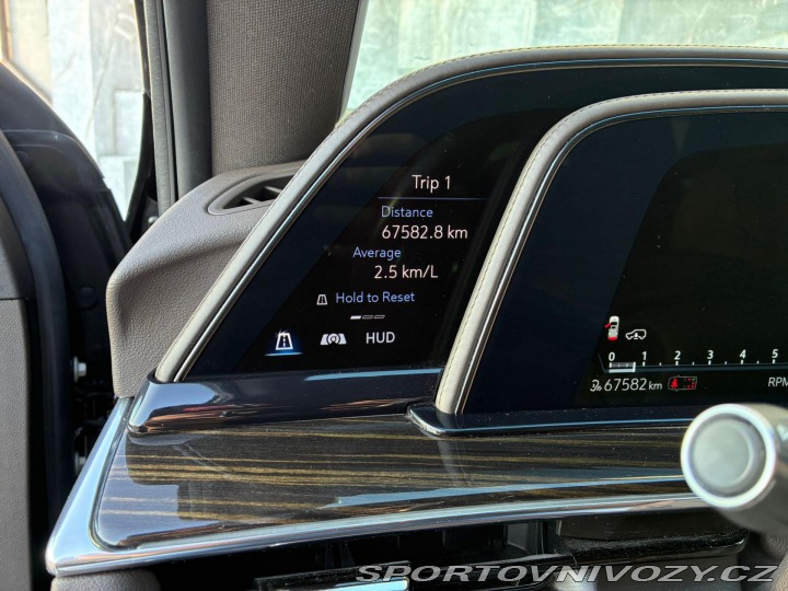 Ostatní značky Ostatní modely Cadillac Escalade ESV 600, 6.2, V8, 313 KW, 2021