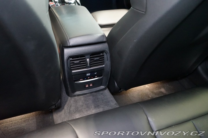 BMW M3 COMPE*xDRIVE*LASER*ZÁRUKA 2022