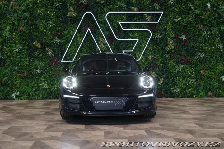 Porsche 911 CARRERA*4*GTS*991.2*PANO* 2018