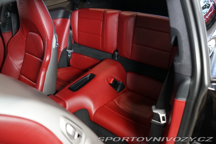 Porsche 911 CARRERA*4*GTS*991.2*PANO* 2018