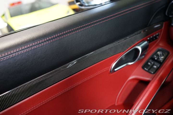 Porsche 911 CARRERA*4*GTS*991.2*PANO* 2018