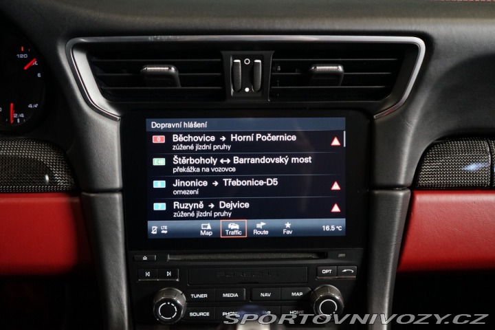 Porsche 911 CARRERA*4*GTS*991.2*PANO* 2018