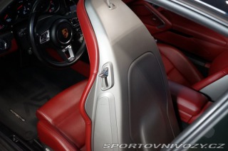 Porsche 911 CARRERA*4*GTS*991.2*PANO* 2018