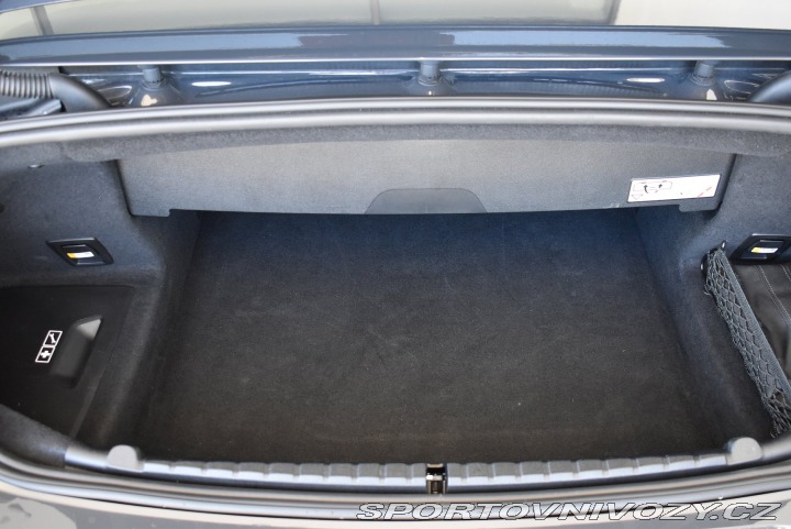 BMW 8 M850i xDrive 2019