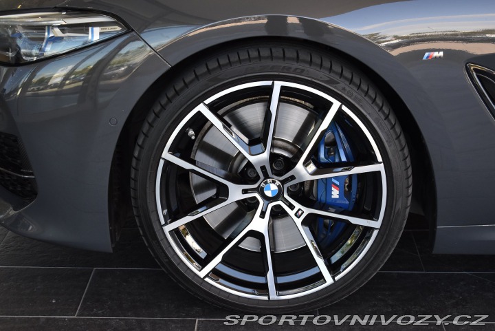 BMW 8 M850i xDrive 2019