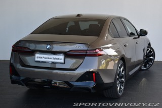 BMW 5 550e xDrive 2024