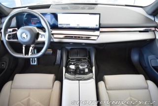 BMW 5 550e xDrive 2024