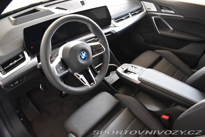 BMW iX2 xDrive30 2024
