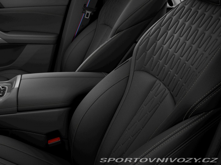 BMW X6 xDrive30d 2025