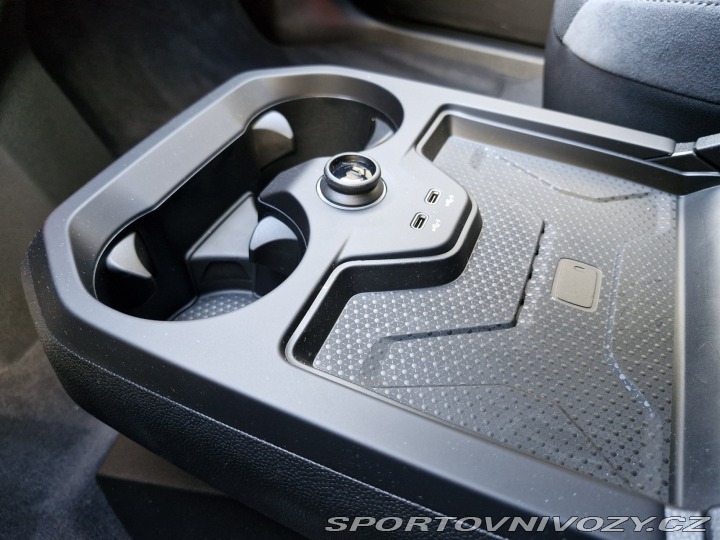 BMW iX | xDrive45 2025