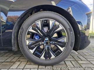 BMW iX | xDrive45 2025