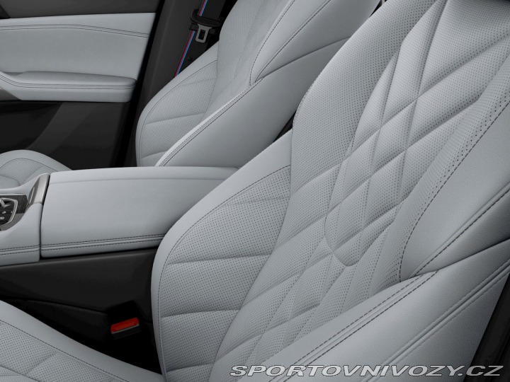 BMW X6 xDrive40i 2025