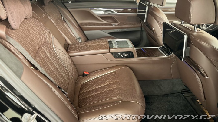 BMW 7 750Li xDrive 2021