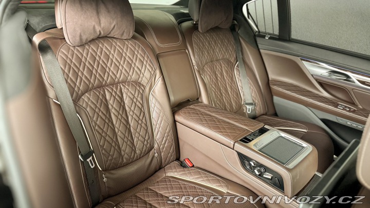 BMW 7 750Li xDrive 2021
