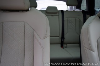 BMW X3 30e xDrive 2025