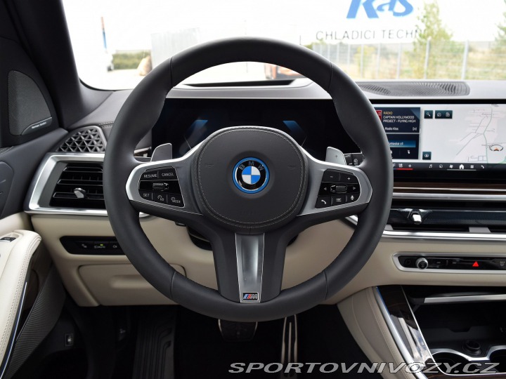 BMW X5 xDrive50e 2025