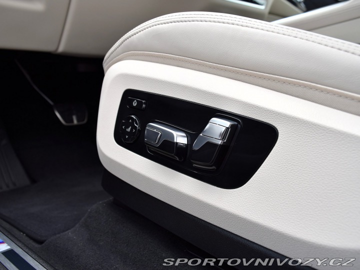 BMW X5 xDrive50e 2025