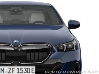 BMW 5 550e xDrive 2025