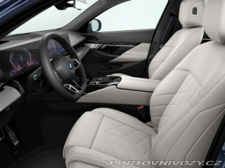 BMW 5 550e xDrive 2025