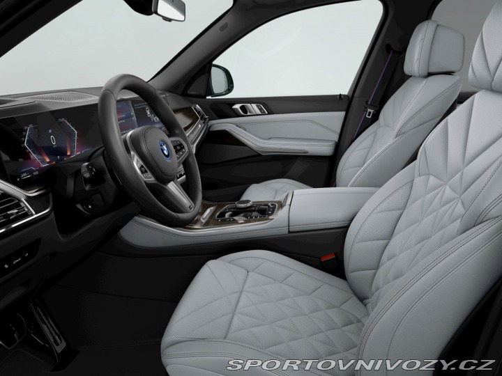 BMW X5 xDrive50e 2025