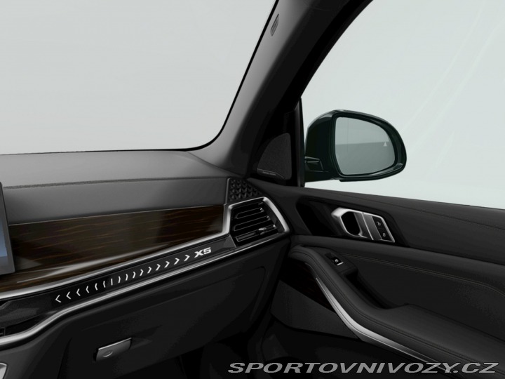 BMW X5 xDrive50e 2025