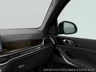 BMW X5 xDrive50e 2025