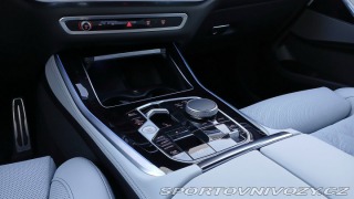 BMW X5 xDrive50e 2025