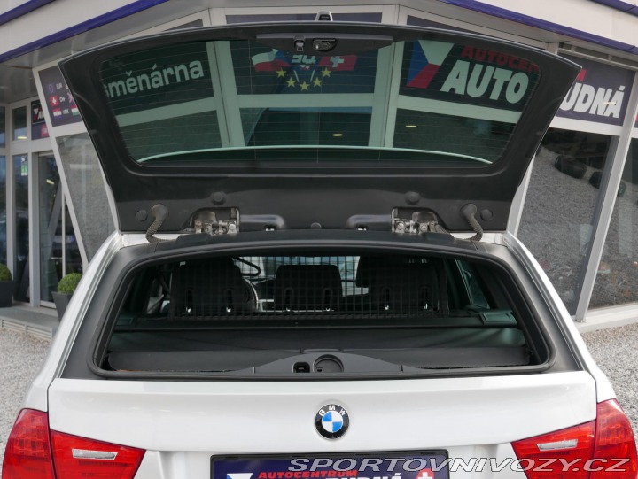 BMW 3 330d xDrive M-paket REZER 2011