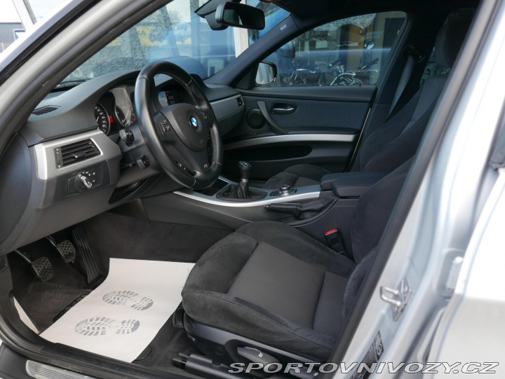 BMW 3 330d xDrive M-paket REZER 2011