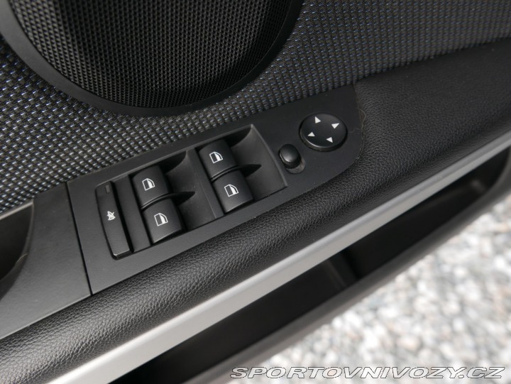 BMW 3 330d xDrive M-paket REZER 2011