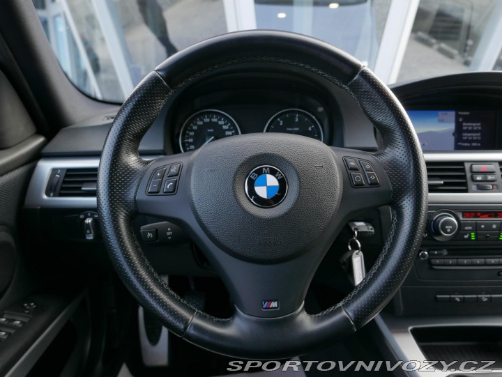 BMW 3 330d xDrive M-paket REZER 2011