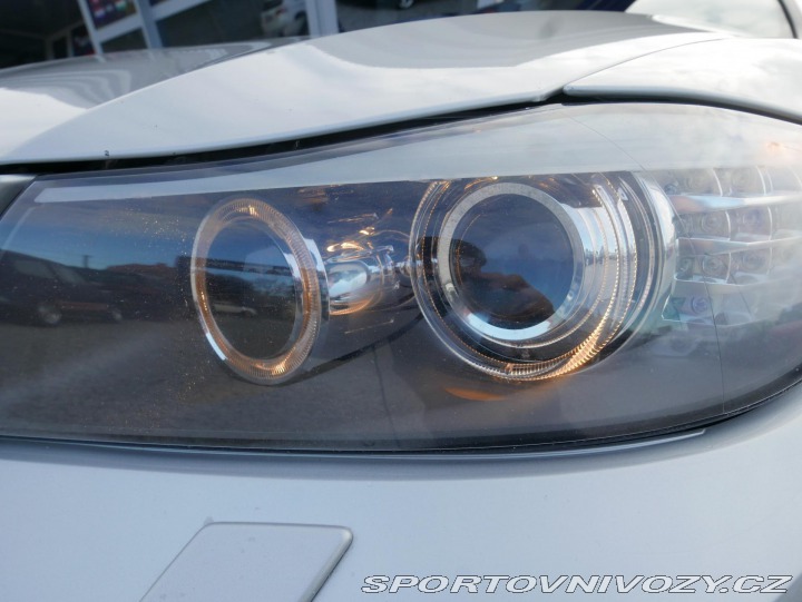 BMW 3 330d xDrive M-paket REZER 2011